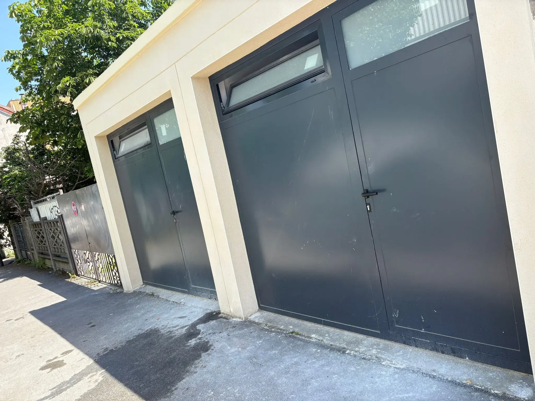 Travaux de rénovation intérieure de studio, doublage, cloison placostil, faux plafond, peinture, électricité, plomberie, menuiserie et carrelage