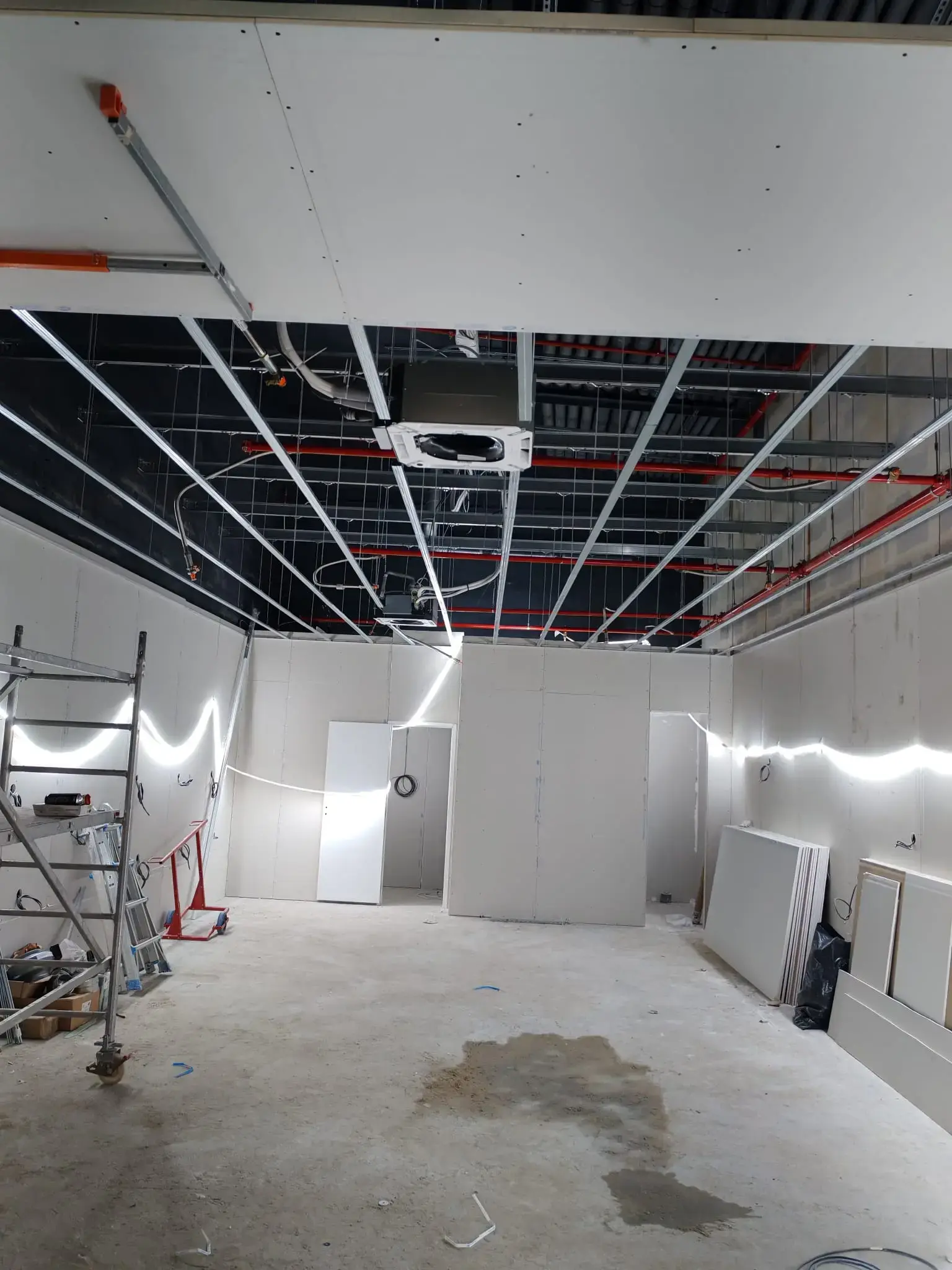 Rénovation de locaux, doublage, cloison et faux plafond